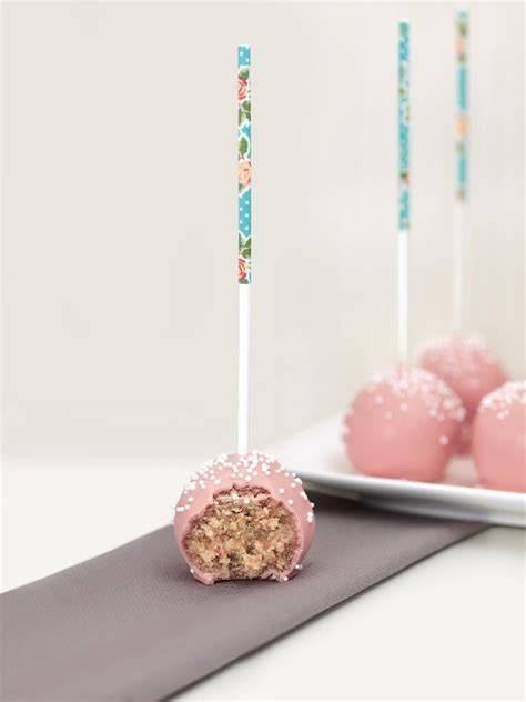 Cake Pops in rosa und blau