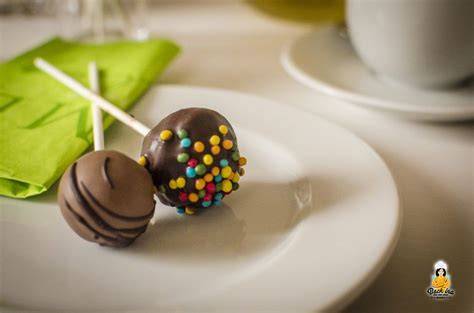 Cakepops: Gebacken vs. Gerollt - Oberflächen und Glasur im Vergleich