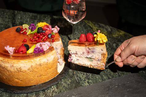 Cheesecake-Tasting im Café