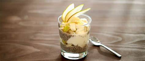 Chia-Pudding mit Birnen