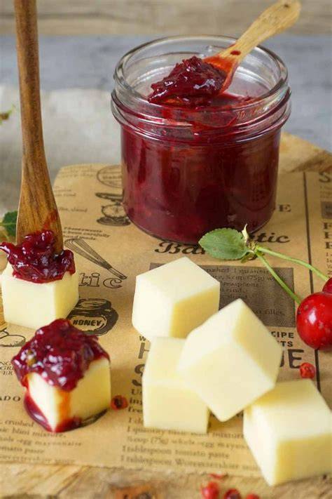 Chili Marmelade als Begleiter zu Käseplatten und Fleisch