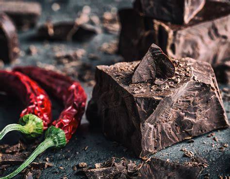 Chili-Schoten und Schokolade - Geschmackszusammenspiel