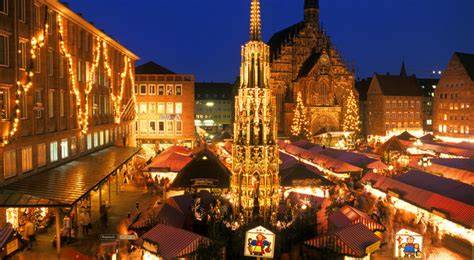 Christkindlesmarkt Nürnberg mit dem Hexenhaus von Lebkuchen-Schmidt