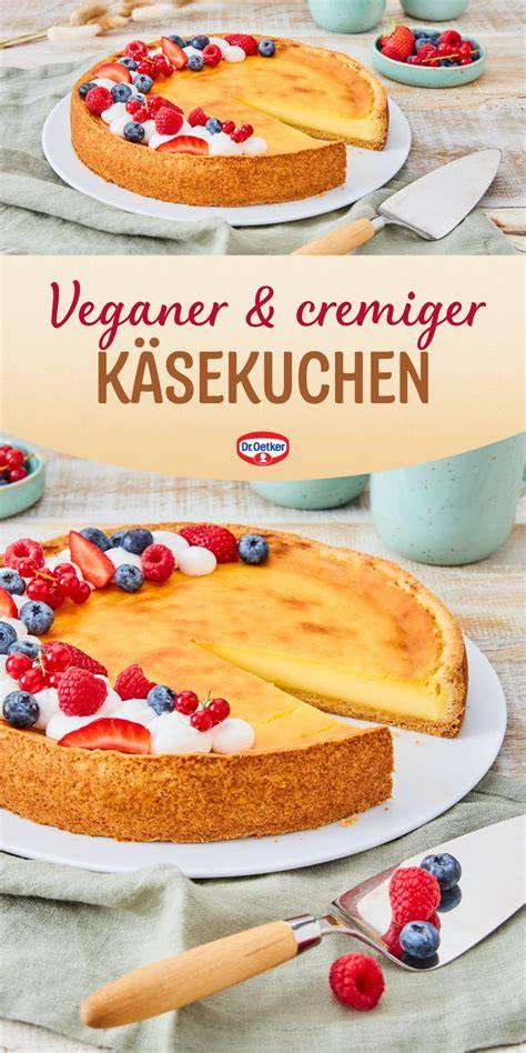 Collage: Zuckerarme Backideen (Bananenbrot, Frühstückskuchen, veganer Käsekuchen)