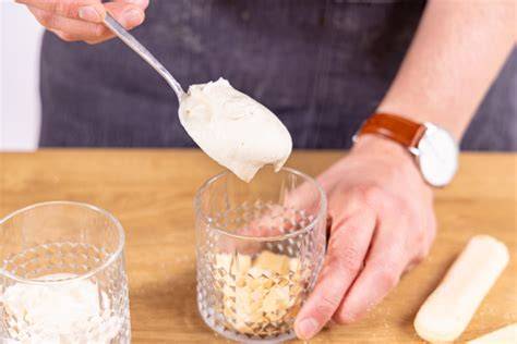 Creme zubereitung und Schichten