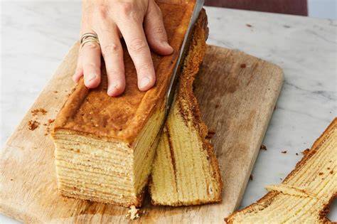 Crepe-Torte Anschnitt wie Baumkuchen