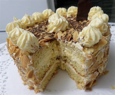 Cross-Section einer Sarah Bernhardt-Torte