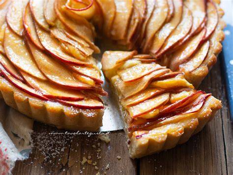Crostata di mele - Mürbeteigboden, Aprikosenmarmelade, Pistazien