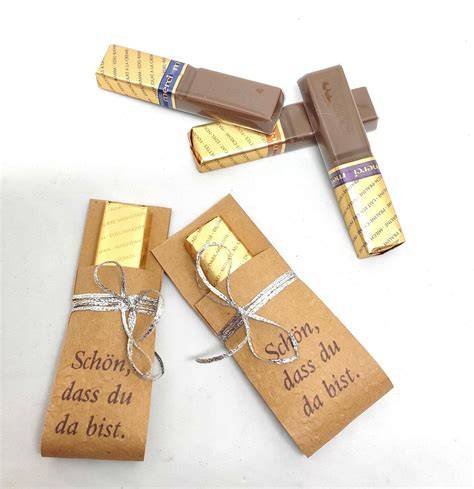 DIY Schokolöffel als Gastgeschenk in dekorativer Verpackung