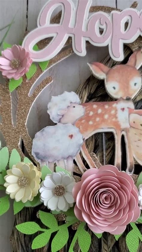 Dekorationsbeispiele: Fondantblüten, Cake Topper und Figuren