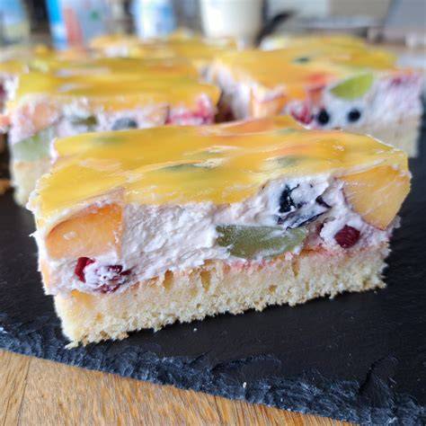 Dekorationsideen für Mascarpone-Blechkuchen