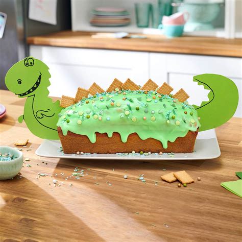 Dekorationsideen für verschiedene Dinosaurier-Kuchen