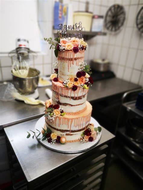 Dekorideen: Naked Cake, Blumen, Schokodrip, Salzbrezeln