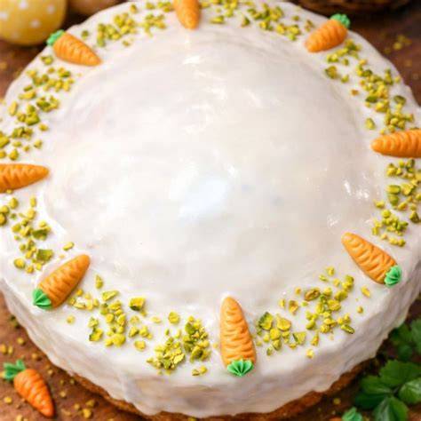 Dekorieren mit Marzipanmöhren