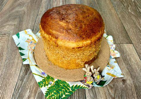 Detailaufnahme: Waffelstruktur, hohe fluffige Poren und goldbraune Kruste