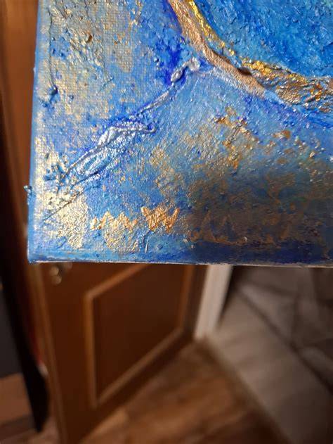 Detailfoto: Schnitt durch eine Amarettini-Torte - Schichten und Struktur