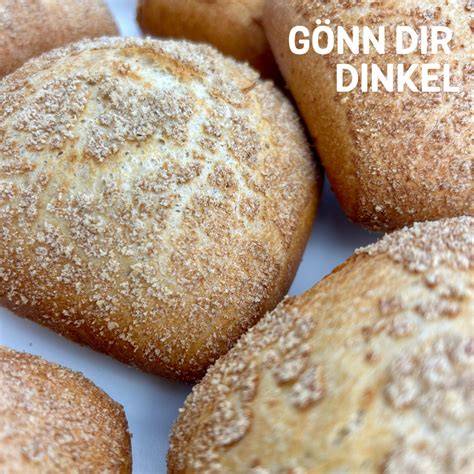 Dinkelbärt Brötchen mit Dinkeldekor