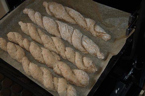 Dinkelstangen auf Backblech
