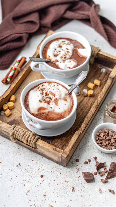 Dirty Cocoa: Tasse mit Espresso und Trinkschokolade