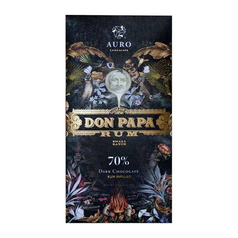 Don Papa Rum Schokolade mit Kakaobohnen und Rum-Flasche
