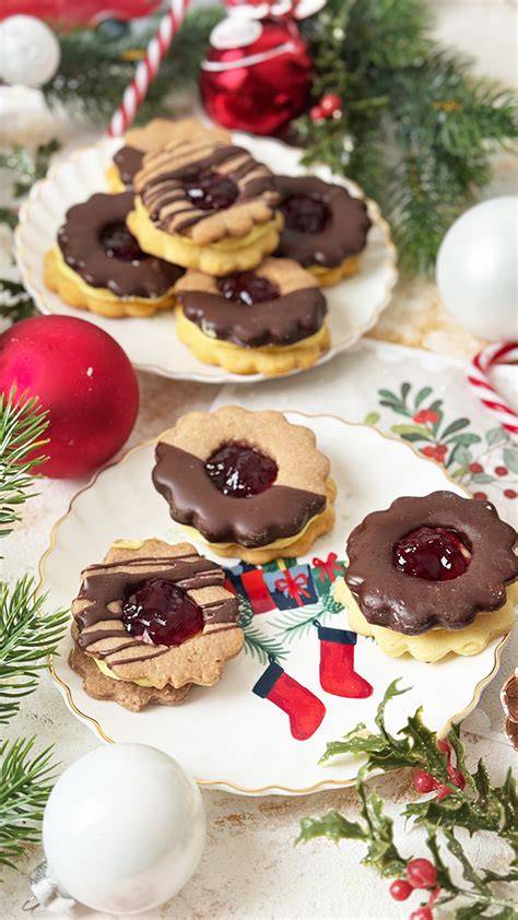 Donauwellen-Plätzchen auf dem Adventsteller