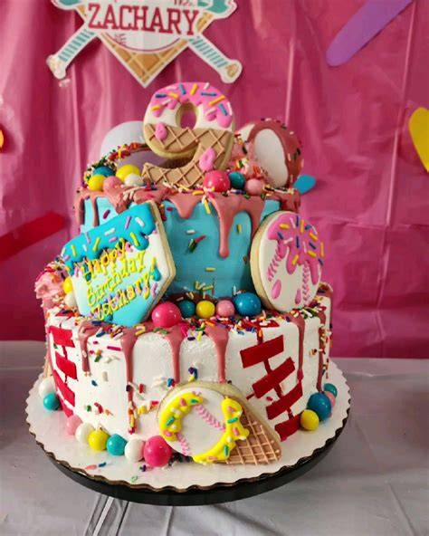 Drip Cake Party - unterschiedliche Designs und Farben