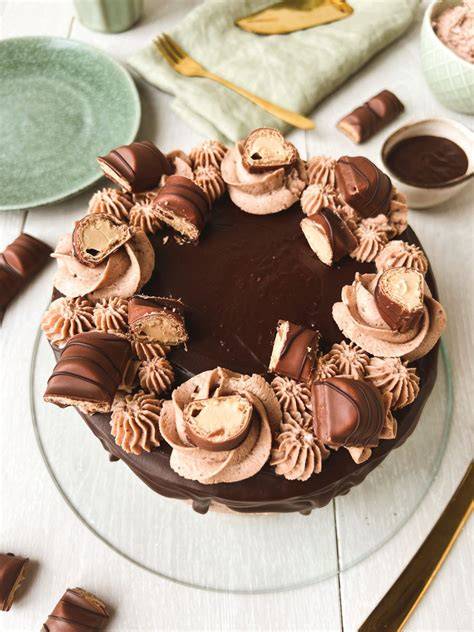 Drip-Ganache und Bueno-Deko