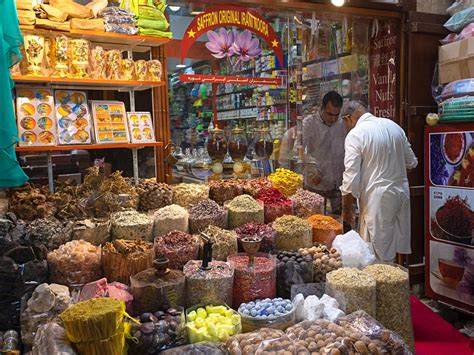 Dubai Souk Inspiration: Gewürze und Pistazien