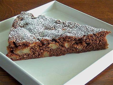 Dunkler Schoko-Apfelkuchen im Anschnitt