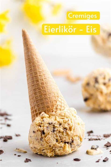 Eierlikör-Eis mit Zartbitterschokolade in Portionsgläsern