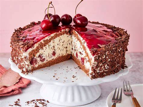 Eisfontäne auf Torte