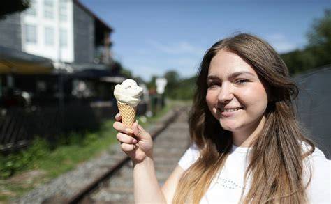 Eisgenuss im Eiscafé - Standorte von Partner-Eisdielen