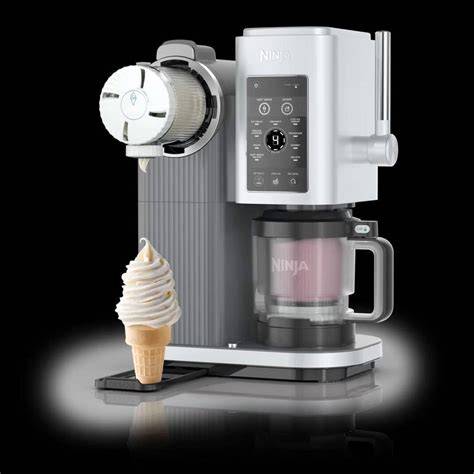 Eismaschine Silvercrest Freezy und Ninja Creami nebeneinander im Vergleich