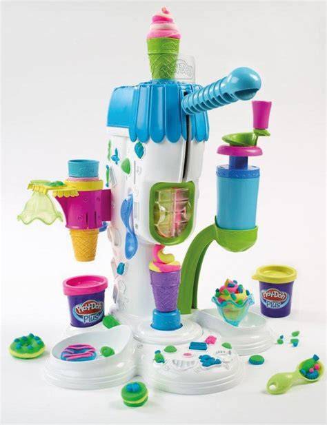 Eismaschine mit bunten Play-Doh Eiskugeln