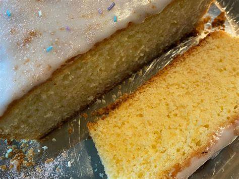 Emilienkuchen mit Zuckerguss nach DDR Rezept
