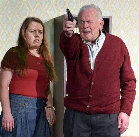 Enkelin Tilda und Opa Amandus - zentrales Hauptdarsteller-Duo
