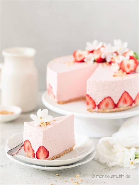 Erdbeer-Cheesecake, angeschnittenes Stück