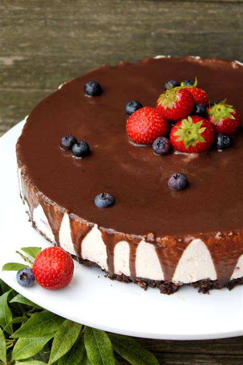 Erdbeer-Schoko No-Bake Cheesecake