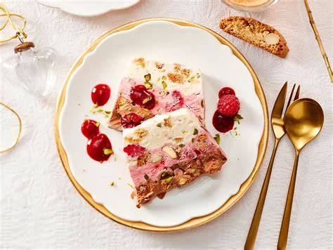 Fürst-Pückler Parfait - geschichtetes Dessert, Scheibenoptik