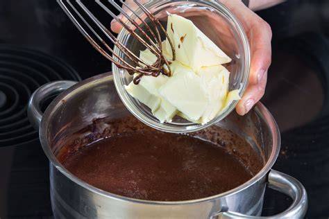 Familienrezept: Rührteigboden mit Kakao, Käsemasse und Schokoguss