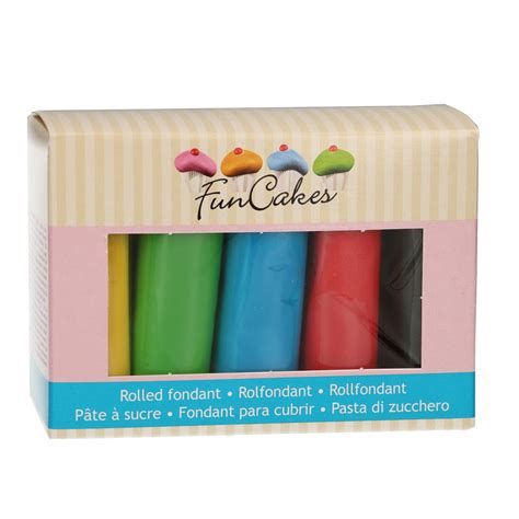 Farben und Dekoration mit Fondant und Zuckerpapier