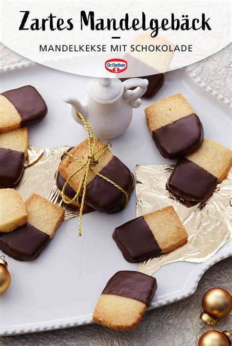 Feine Amarettini als zartes Mandelgebäck für die Torte