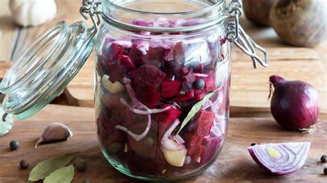 Fermentierte Zwiebeln mit Rote Bete