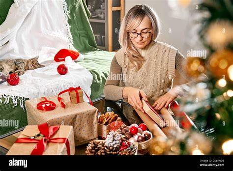 Fertig dekorierte Pistazienlebkuchen als Geschenk