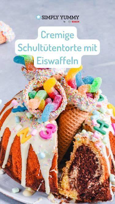 Fertiger Schultüten-Käsekuchen mit Eiswaffeln und buntem Dekor