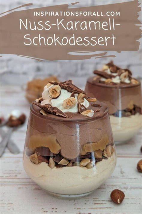 Festliche Dessertplatte mit Nuss- und Fruchtelementen