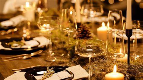 Festliche Tafel: Rosettenwaffeln zu Ostern, Maifest und Weihnachten