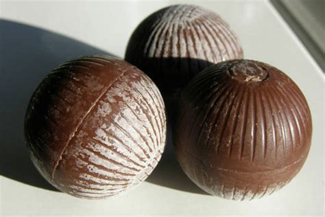 Fettreif und Zuckerreif auf Schokoladentafeln