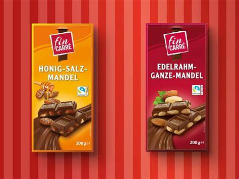 Fin Carré Schokoladentafeln im Regal