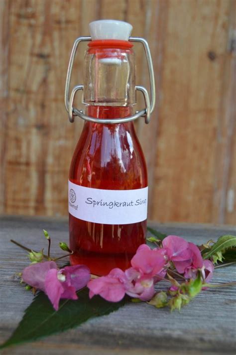 Flasche Springkraut-Sirup